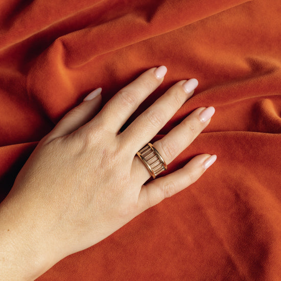 Crown ring